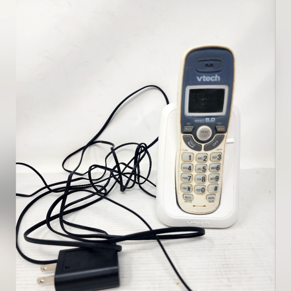 VTech Cordless Phone with Charger Vintage‎ Model CS6114